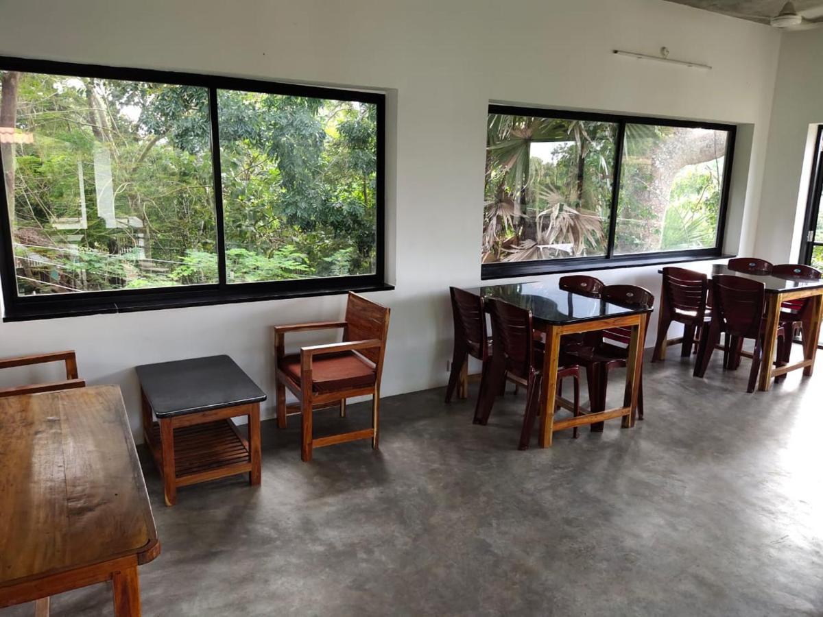 Le Tamarin Guest House Auroville Exterior photo